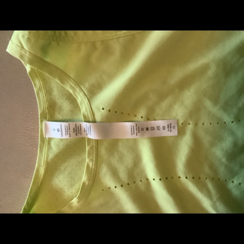 Lululemon - Picture 2 of 5